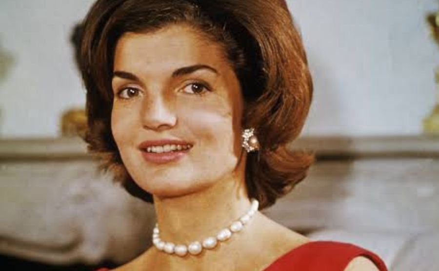 Jacqueline Kennedy Onassis: The Woman Who Built the Camelot Myth and Escaped It